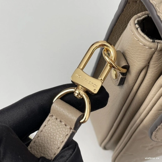 WIS LOUIS VUITTON MÉTIS POCHETTE 0822